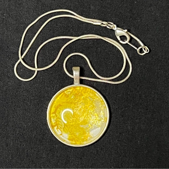 Yellow Pendant Necklace - Picture 2 of 10